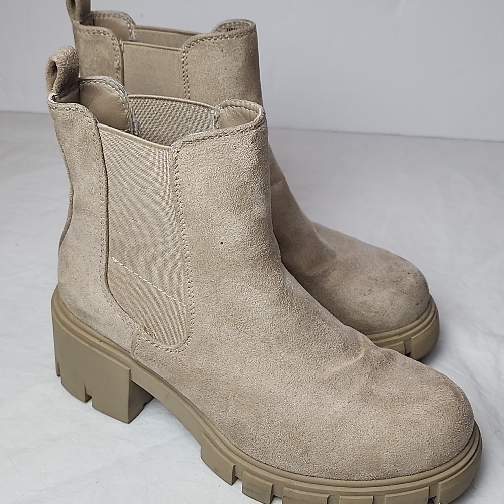 MADDEN GIRL Chunky Boots Sand Beige 1" Platform Boots Tessa Chelsea 6M